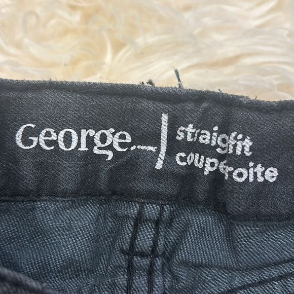 OshKosh Black White Long-Sleeve Button Down Shirt & Gray/Black Straight Jeans 4T - Picture 9 of 12